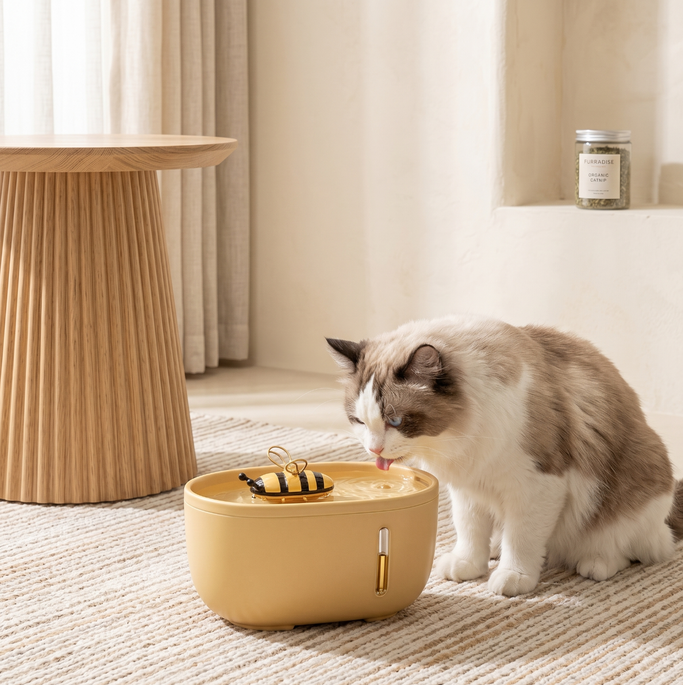 AquaFlow™ Cat Water Fountain